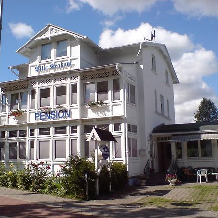 Pension Am Kluenderberg Binz Exterior foto